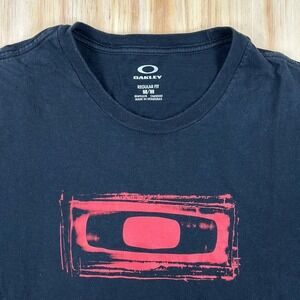 Oakley Black Red Box Logo Black T-shirt Men's Medium Short Sleeve